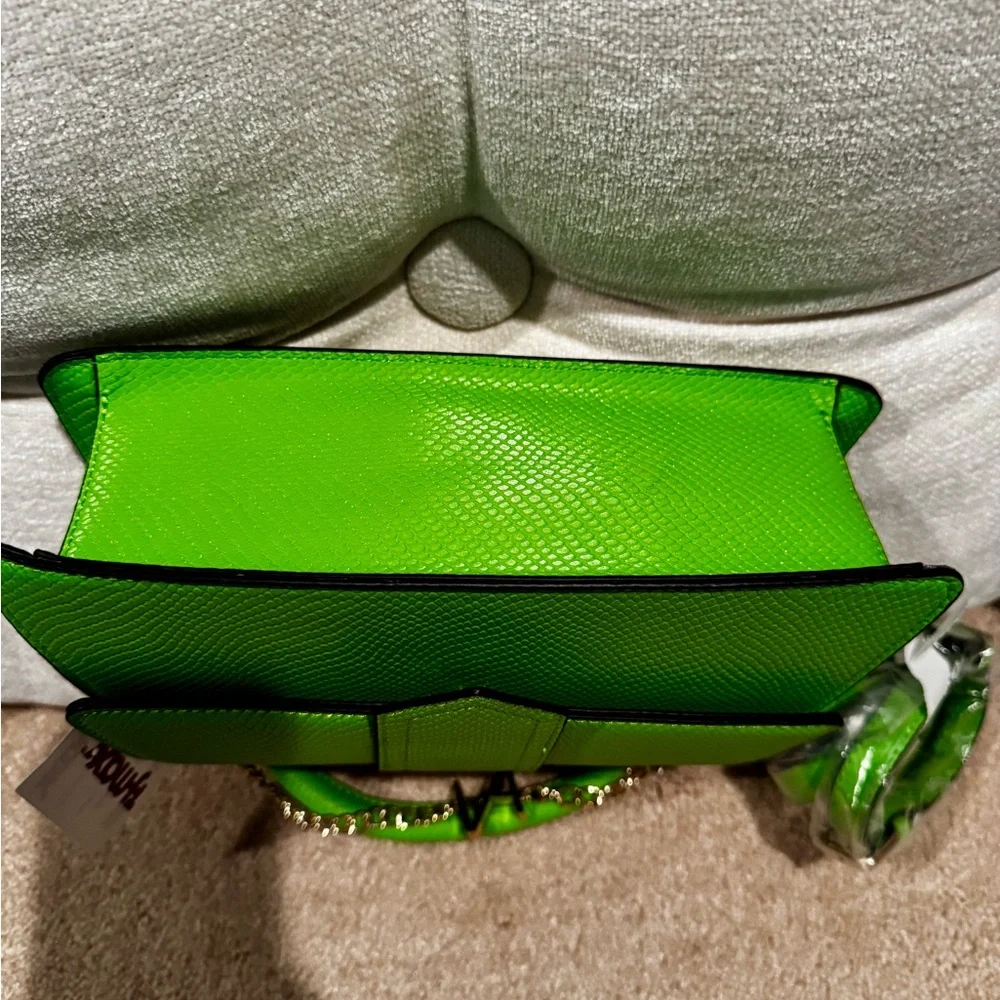 Green Women's Handbag - Picture 4 of 4